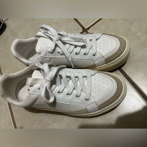 Women Sneakers